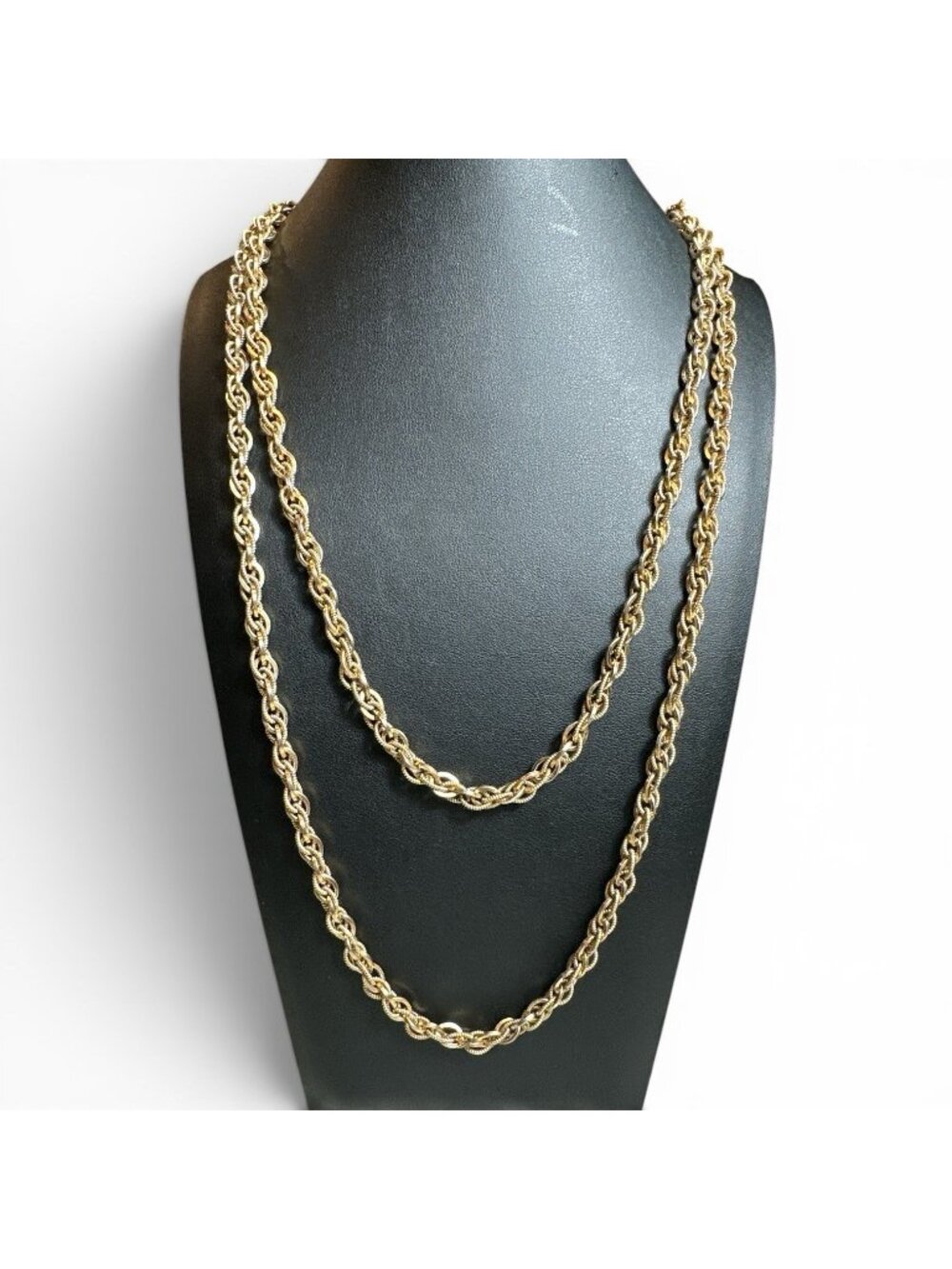 VTG 60” Napier Brushed Gold Tone Prince of Wales Chain Necklace Long Strand